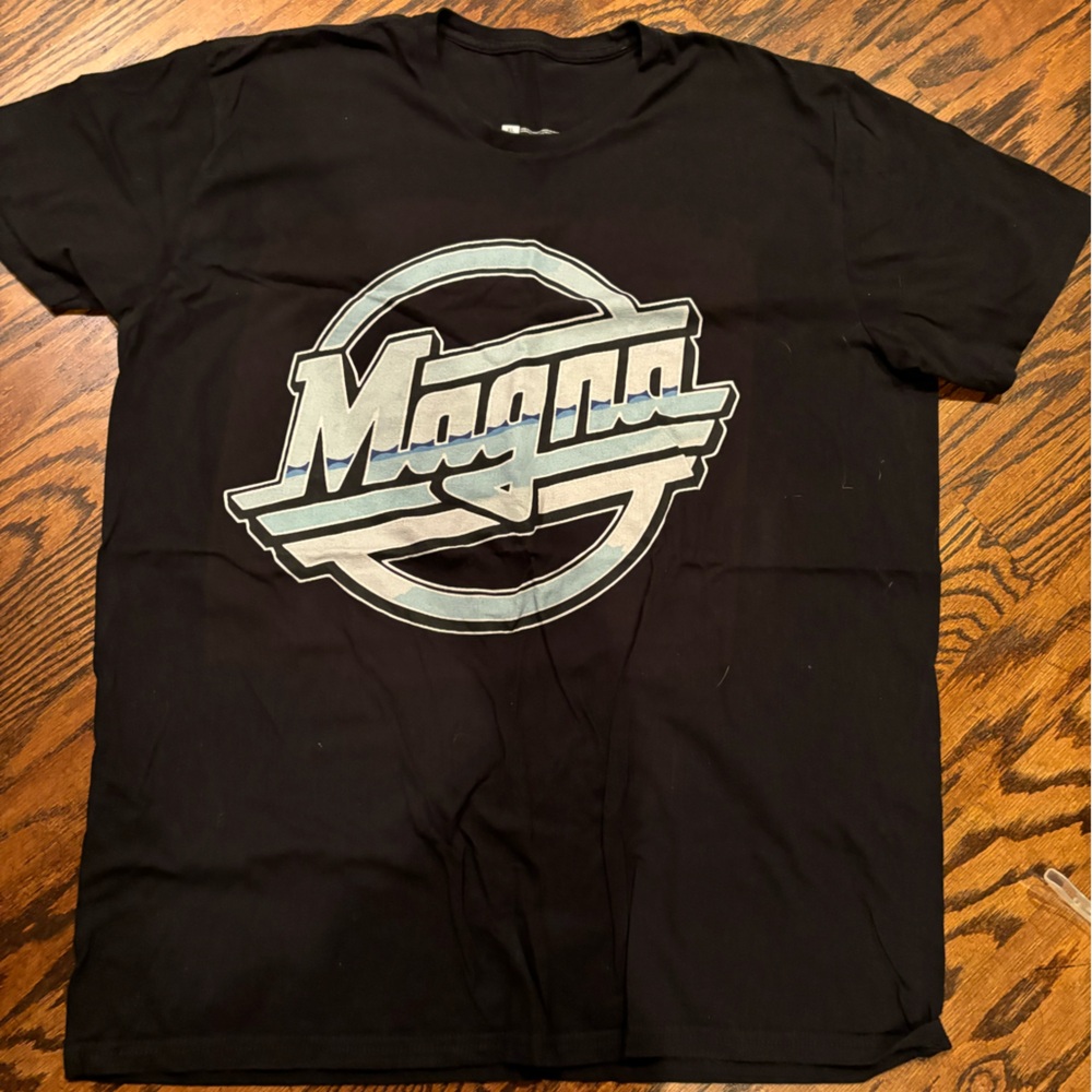 Magna Tee (charlie kelly - always sunny) - Picture 2 of 3